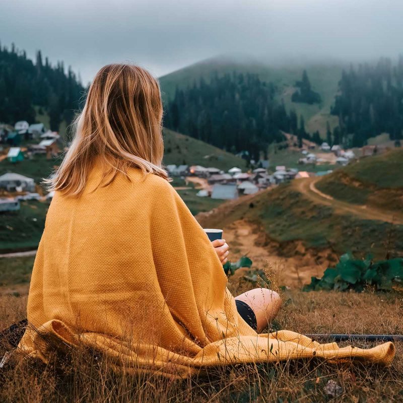travel-girl-travels-through-the-mountains-and-wat-JVQ6JJG-800x800